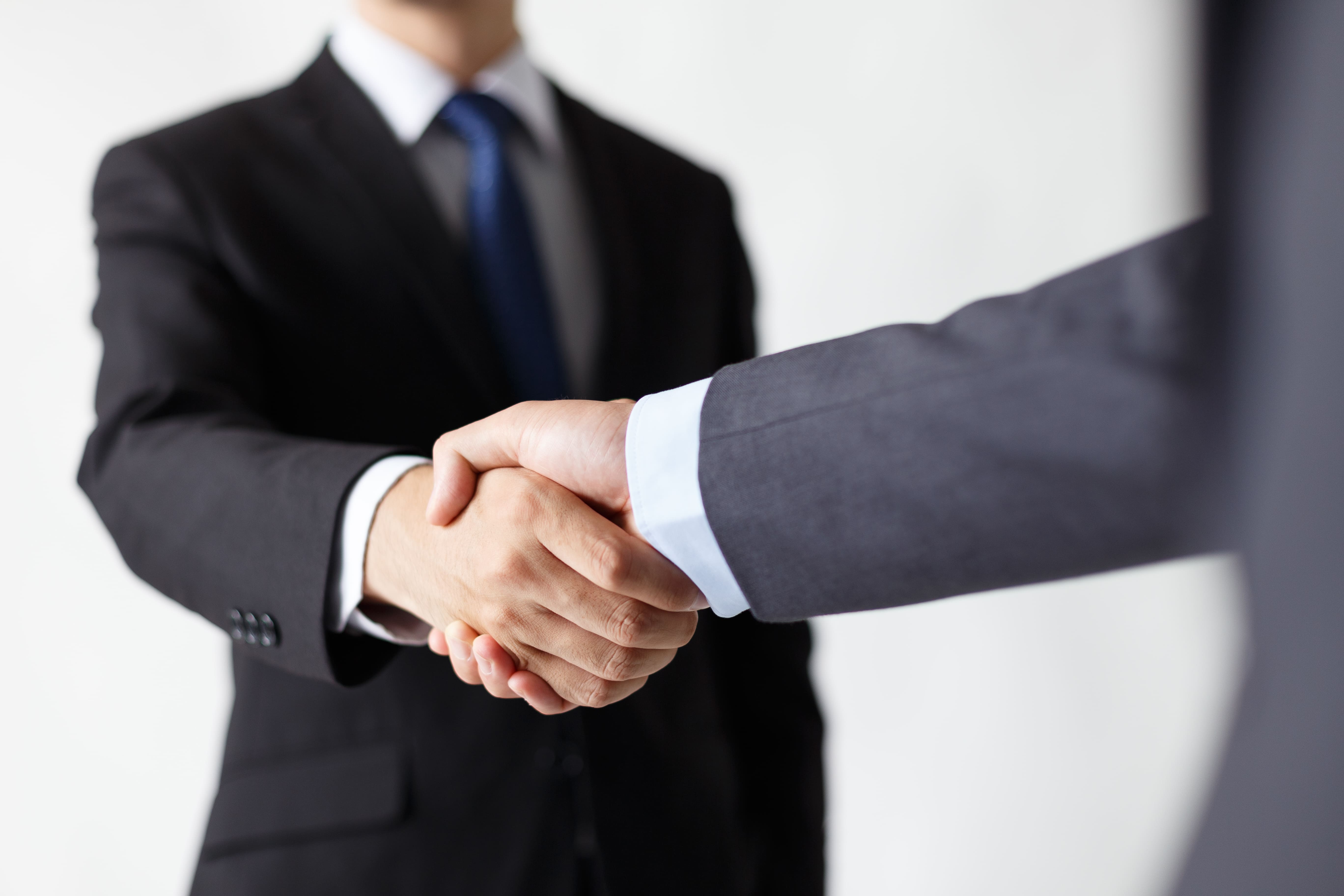 This represents our commitment at Pephwak: building strong, lasting partnerships with our clients, founded on trust and a shared goal of success